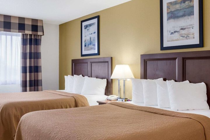 Quality Inn Oacoma - Chamberlain