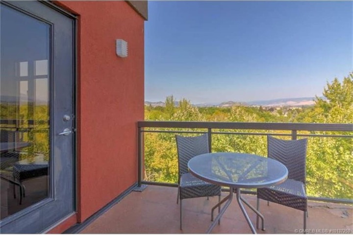 Terrace/Patio 16 of 16