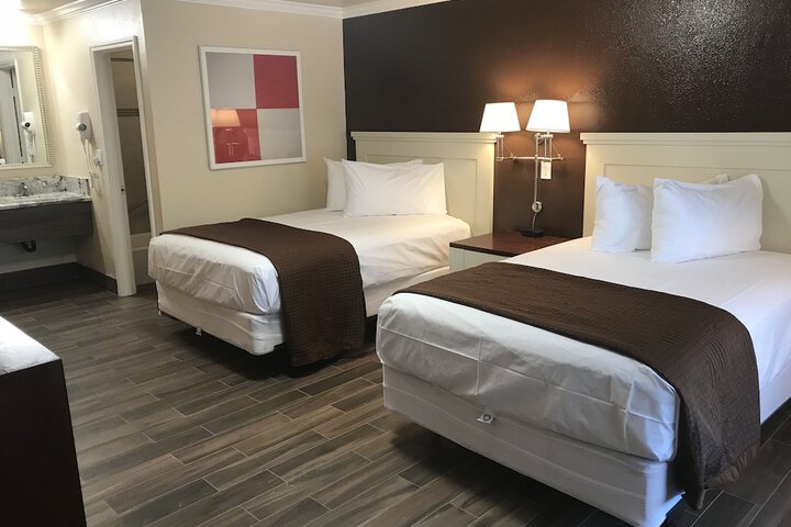 Room 18 of 23