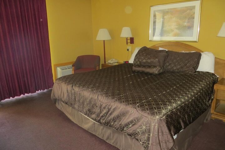 Room 21 of 42