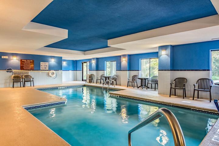 Pool 6 of 33