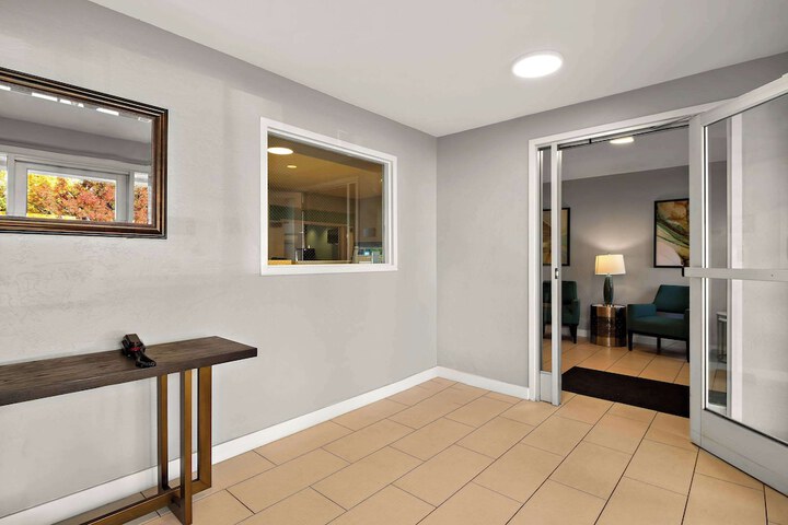 Hotel Interior 16 of 46