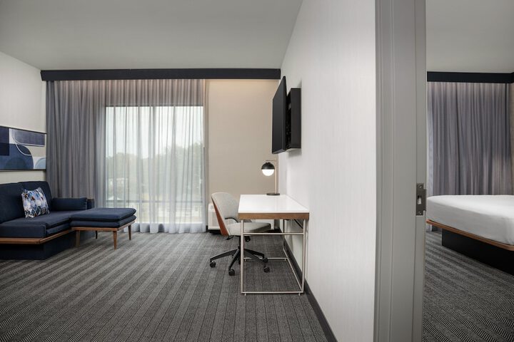 Room 20 of 32