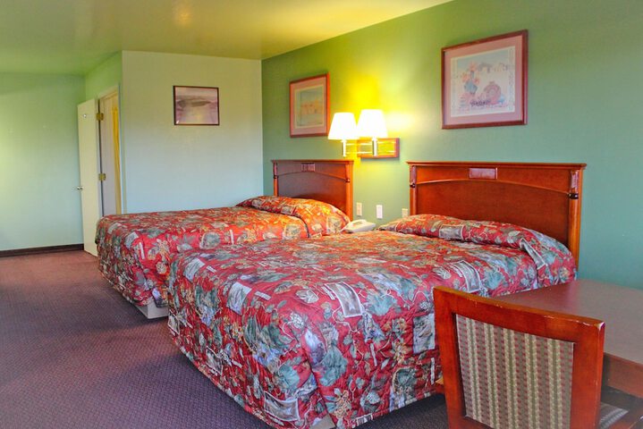 Room 21 of 32