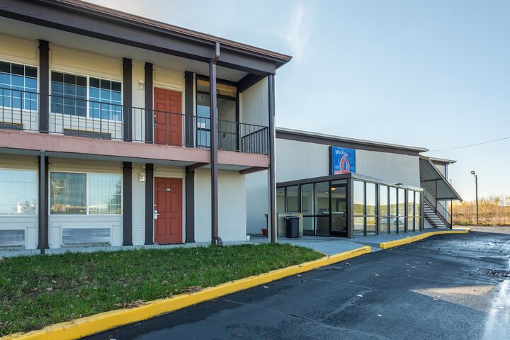 Hotel 3 of 47