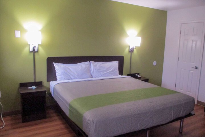 Room 22 of 30