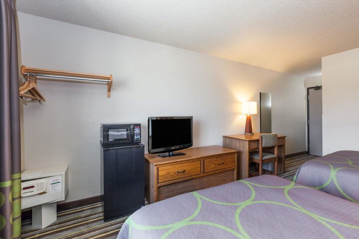 Room 3 of 14