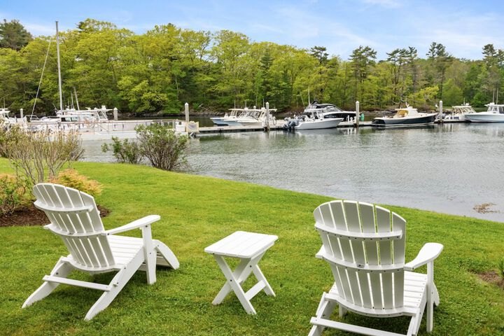 Yachtsman Hotel & Marina Club