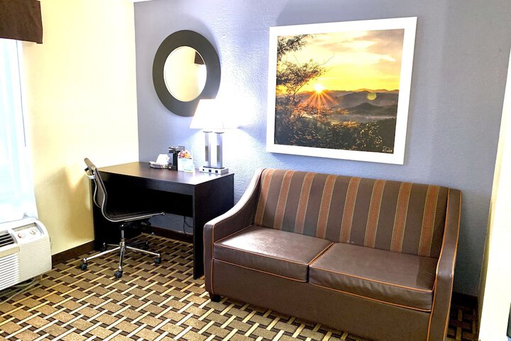 Room 29 of 72