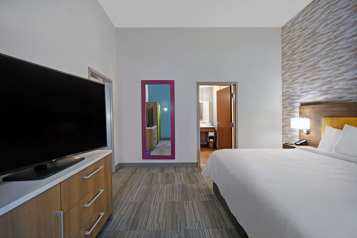 Room 20 of 53