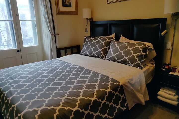 Room 18 of 31