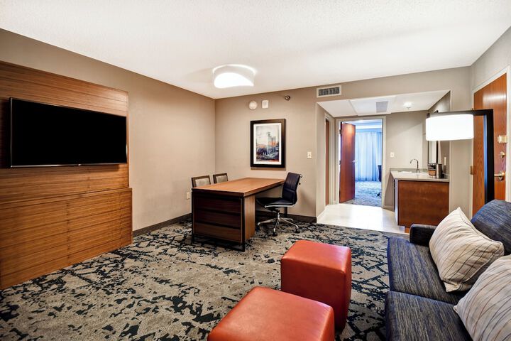 Room 15 of 61