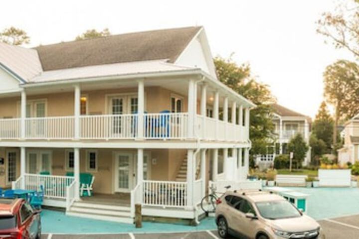 Hotel 8 of 186