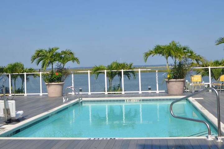 Fairfield Inn & Suites by Marriott Chincoteague Island Waterfront
