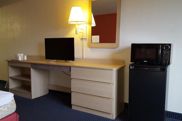 Room 14 of 22