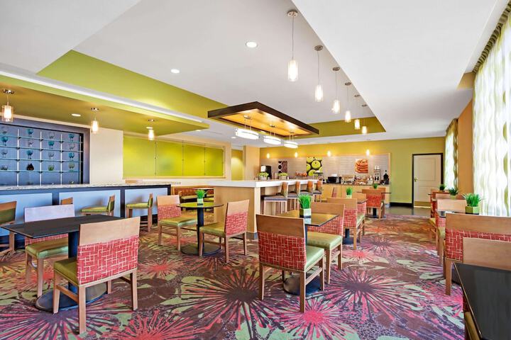 La Quinta Inn & Suites by Wyndham Pecos
