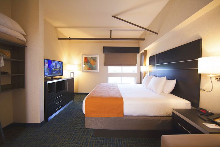 Warehouse Hotel