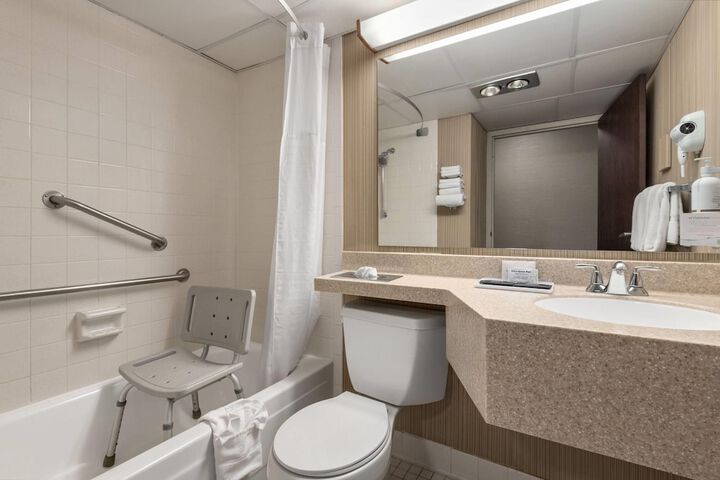 Ramada by Wyndham Grand Forks