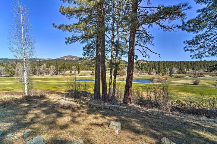 Quiet Home w / Graeagle Meadows Golf Course View!