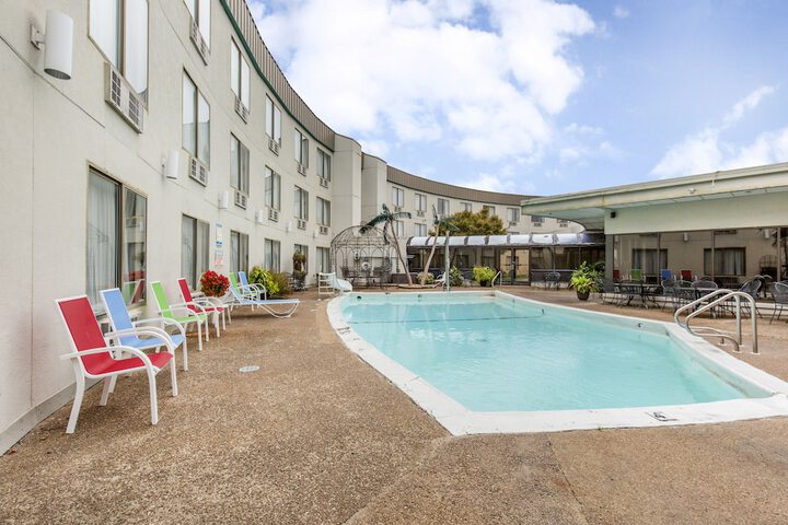 Pool 3 of 41