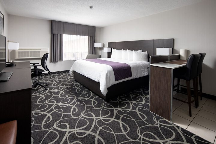 Room 15 of 28