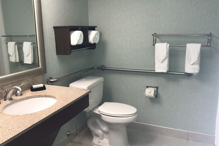Hampton Inn by Hilton New Bedford / Fairhaven