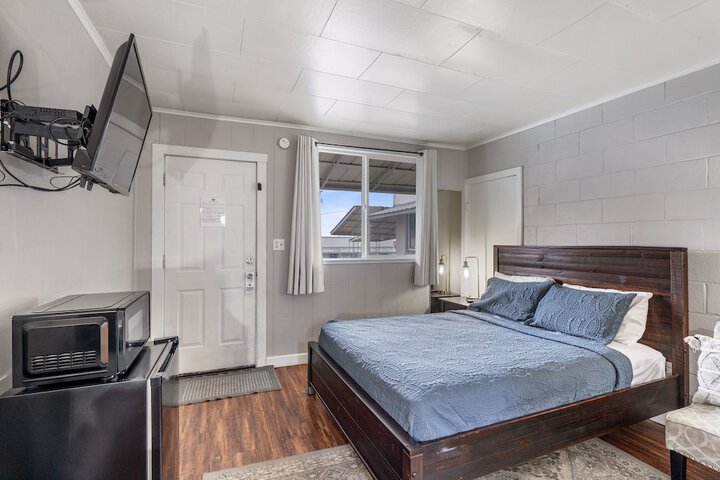 Selkirk Motel