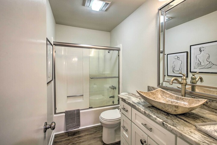 Boat Slip: Lake Hamilton Condo in Hot Springs!