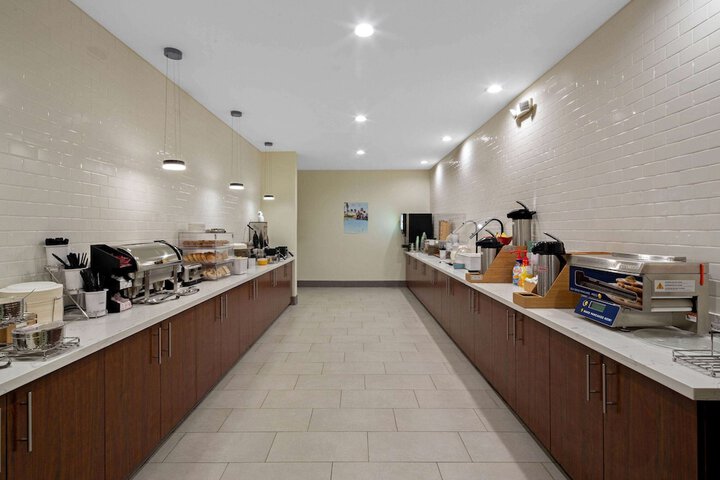 La Quinta Inn & Suites by Wyndham Morgan Hill-San Jose South