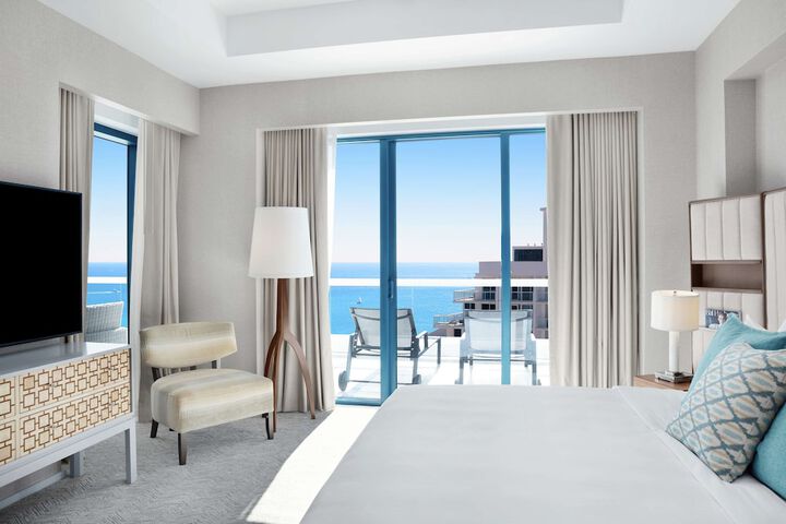 Room 46 of 132