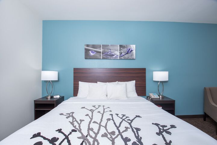 Sleep Inn & Suites Washington near Peoria