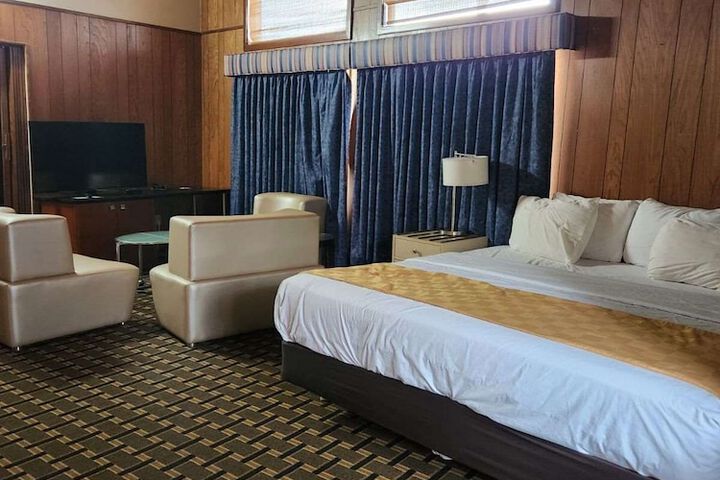 Room 19 of 26
