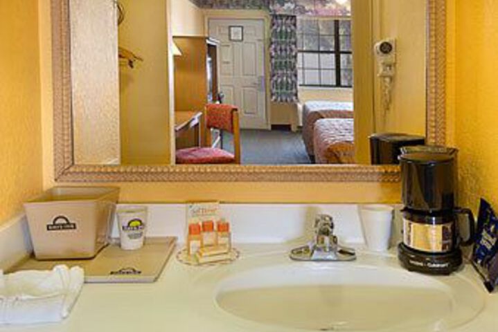 Seven Oaks Inn Jasper