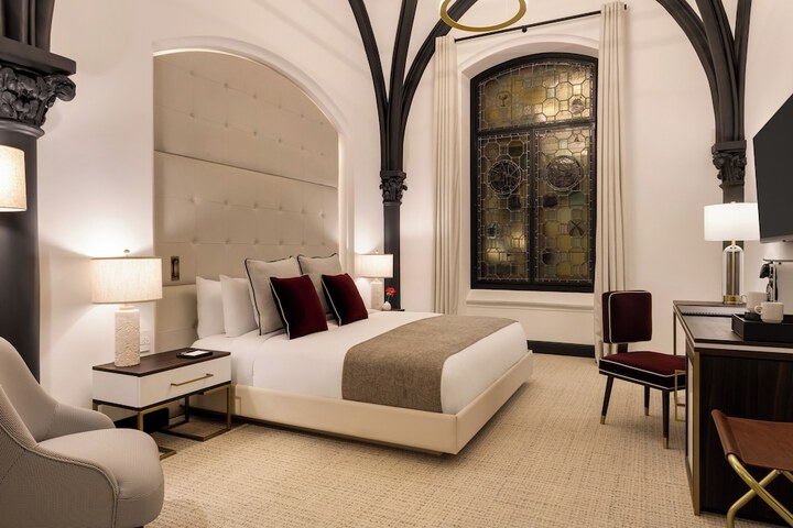 Room 21 of 59