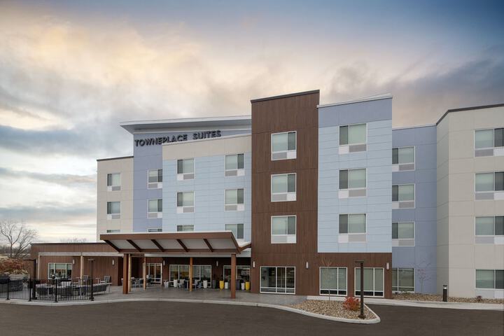 Towneplace Suites by Marriott New Philadelphia