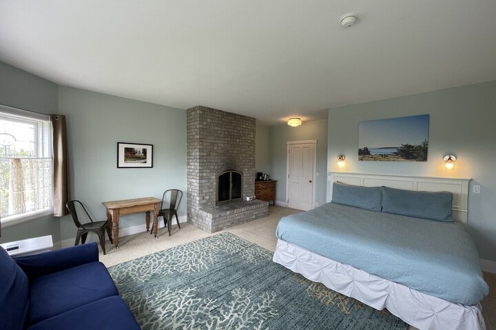 Room 20 of 121