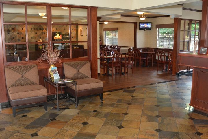 Hotel Interior 10 of 44