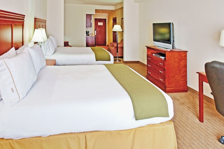 Room 26 of 47