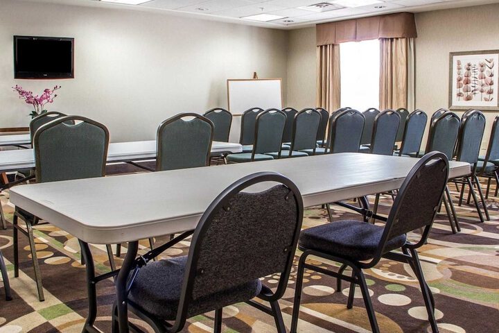 Comfort Inn & Suites Perry I-35