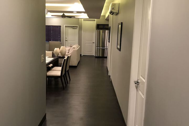 Days Inn & Suites by Wyndham Port Arthur