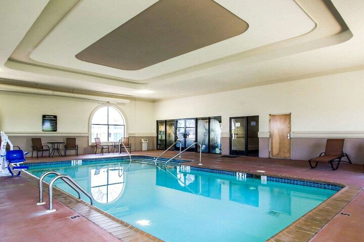 Quality Inn Columbia I-65