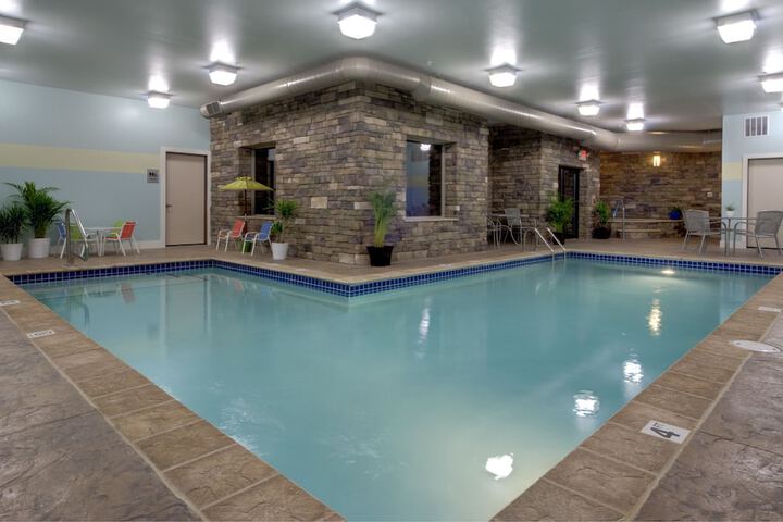 Pool 5 of 65