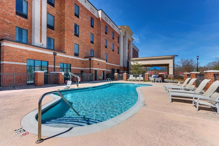 Pool 6 of 51