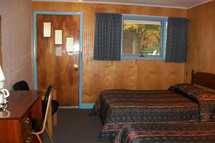 Mohican Motel