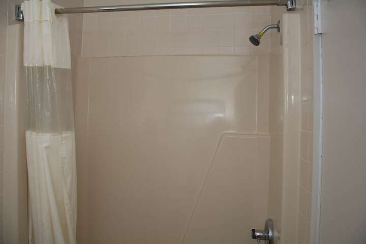 Room 40 of 65