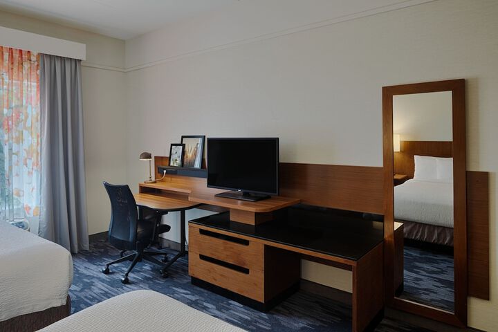 Room 44 of 63