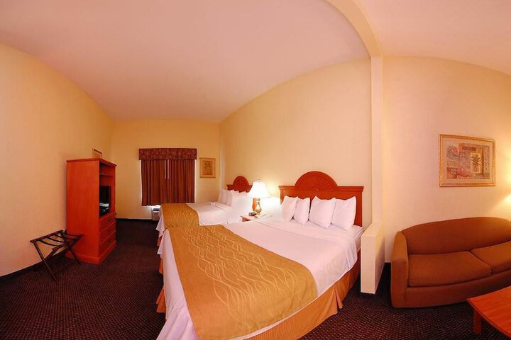 Room 21 of 44