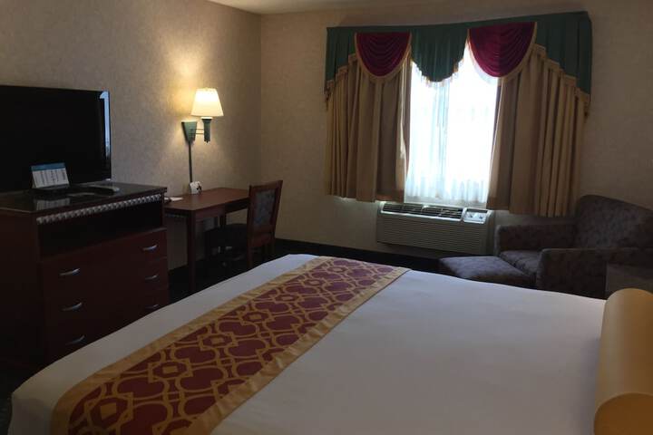 Room 20 of 27