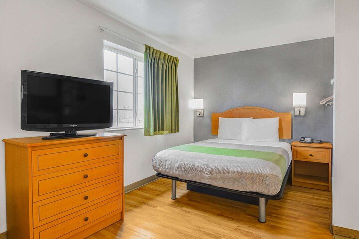 Studio 6 Opelika AL - Auburn Al