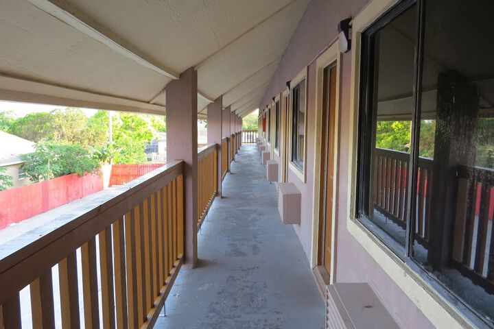 Hotel 8 of 53